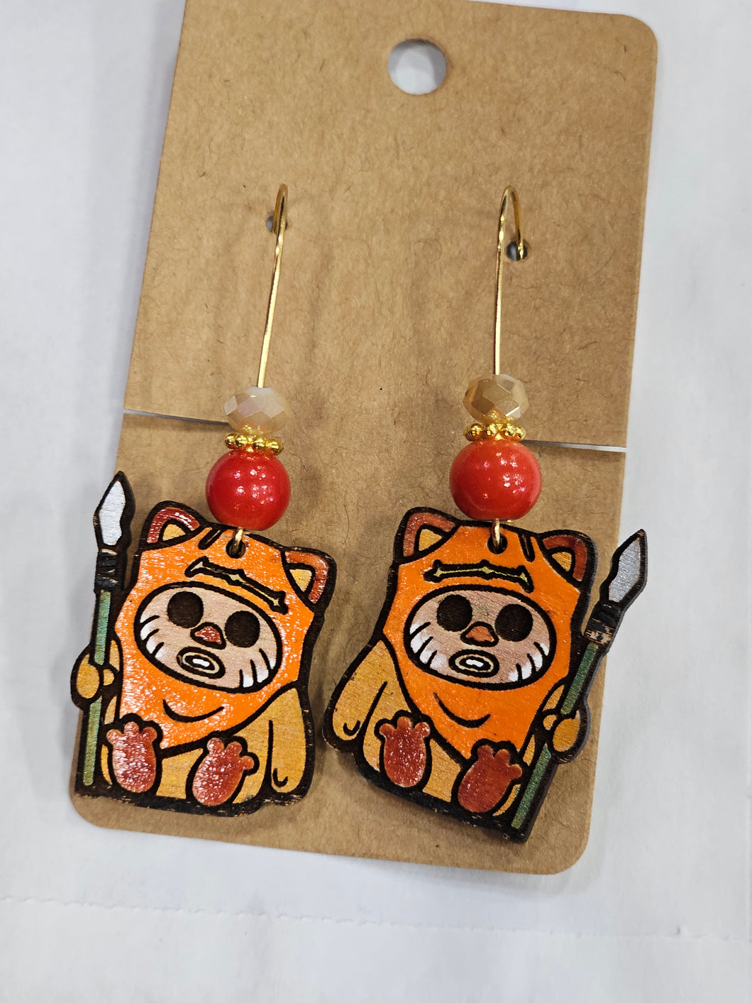 Painted wood ewok, kidney wire