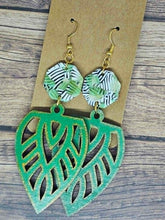 Load image into Gallery viewer, Monstera tropical leaf dangle
