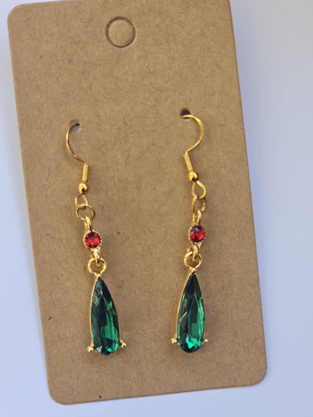 Red and green metal dangle