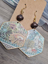 Load image into Gallery viewer, Steam punk seahorse and sting ray
