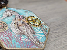Load image into Gallery viewer, Steam punk seahorse and sting ray
